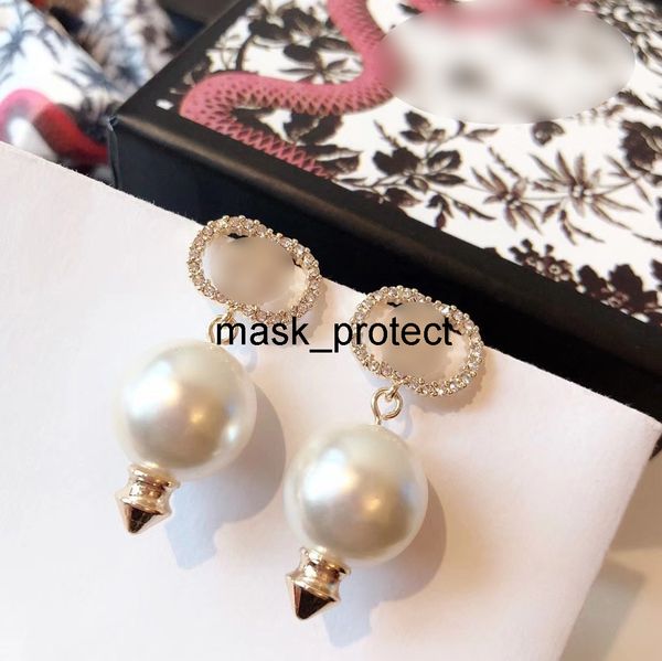 gujia light luxury letter pearl women's double gg s925 silver needle earrings elegant, Golden
gujia light luxury letter pearl women's double gg s925 silver needle earrings elegant, Golden