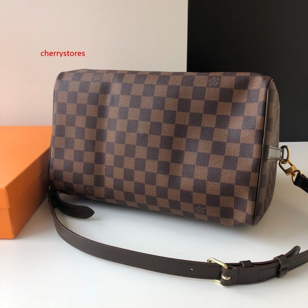 новые vintage новые сумки для женщин 2020 женские кожаные сумки высокого качества маленькие сумки lady плеча сумки повседневная сумка
новые vintage новые сумки для женщин 2020 женские кожаные сумки высокого качества маленькие сумки lady плеча сумки повседневная сумка