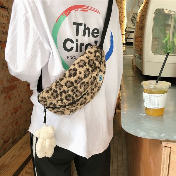 fashion leopard women waist bags fashion coral fleece female messenger crossbody bags small girl shoulder bag clutch phone bag purse
fashion leopard women waist bags fashion coral fleece female messenger crossbody bags small girl shoulder bag clutch phone bag purse