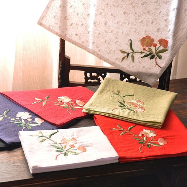 pure cotton pads handkerchief handkerchief embroidered words embroidered ancient style hanfu sweat-absorbing towel women's begonia, Blue;white
pure cotton pads handkerchief handkerchief embroidered words embroidered ancient style hanfu sweat-absorbing towel women's begonia, Blue;white