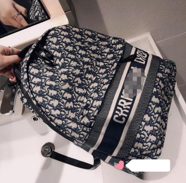 luxury designer backpack mens designer large capacity shoulder bags outdoor travel bags school backbag d01 l 20030903w zx
luxury designer backpack mens designer large capacity shoulder bags outdoor travel bags school backbag d01 l 20030903w zx