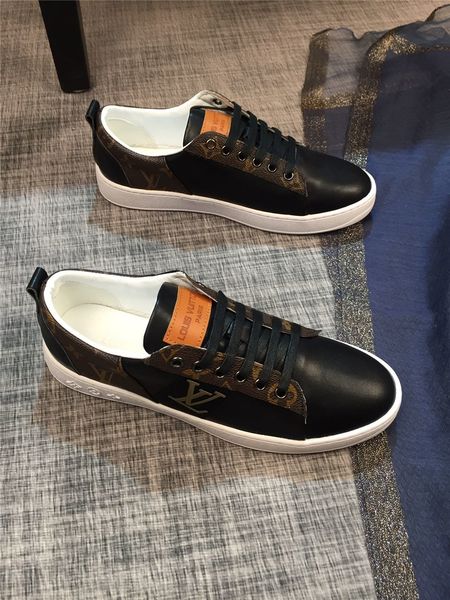 2020 men casual shoes fashion sneakers lace-up shoes green red white black leather l letters quality, Black;red
2020 men casual shoes fashion sneakers lace-up shoes green red white black leather l letters quality, Black;red