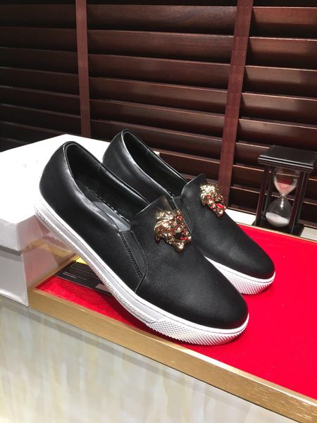 2020h limited edition fashion men's casual shoes luxury lace-up outdoor flat trainer sneakers leather low-men's tennis sneaker, Black
2020h limited edition fashion men's casual shoes luxury lace-up outdoor flat trainer sneakers leather low-men's tennis sneaker, Black