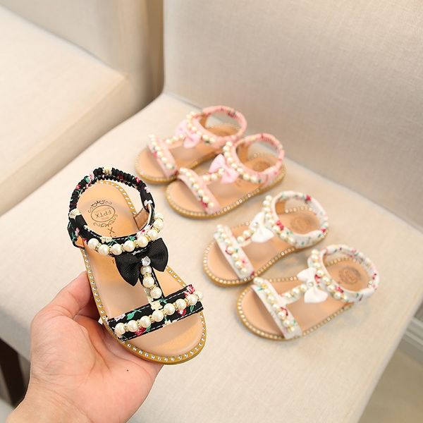 2019 new korean sandals children's style children's sandals girls' open-toed pearl princess shoes small middle anti-skid baby, Black;red
2019 new korean sandals children's style children's sandals girls' open-toed pearl princess shoes small middle anti-skid baby, Black;red