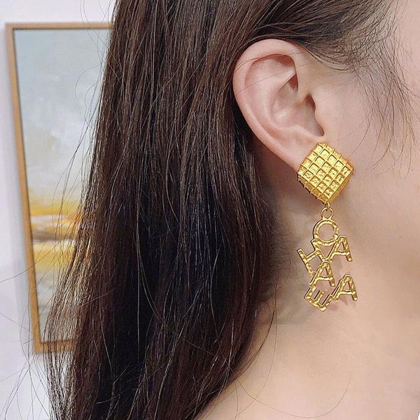 c2138 korean wave trendy golden ear clip fashion brass rhomboid classic letter earrings ear button personality earring, Golden;silver
c2138 korean wave trendy golden ear clip fashion brass rhomboid classic letter earrings ear button personality earring, Golden;silver