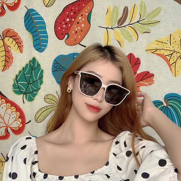polarized womens sunglasses uv400 protection frame classic vintage square cat eye sunglasses ladies for driving korean, White;black
polarized womens sunglasses uv400 protection frame classic vintage square cat eye sunglasses ladies for driving korean, White;black