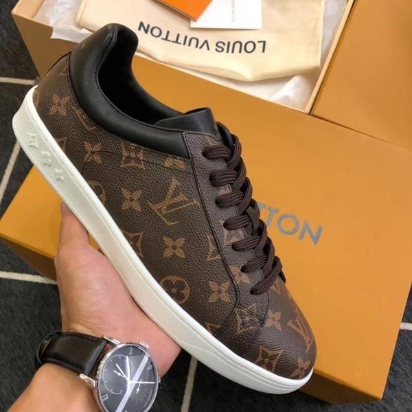 31 men's designer casual sports shoes, fashion brand outdoor casual shoes, trainers. fast delivery in original box packaging, Black
31 men's designer casual sports shoes, fashion brand outdoor casual shoes, trainers. fast delivery in original box packaging, Black