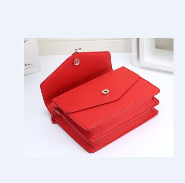 cakes luxury designer crossbody bag envelope bag elegant chain flap handbag clutch for office daily shoulder bag
cakes luxury designer crossbody bag envelope bag elegant chain flap handbag clutch for office daily shoulder bag
