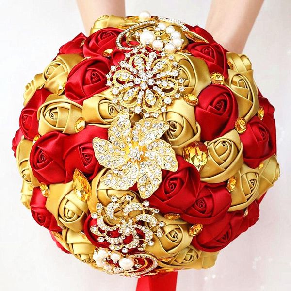 handmade свадебные букеты золото diamond red rose flowers bride «s букет холдинг искусственного шелка цветы невесты w227q
handmade свадебные букеты золото diamond red rose flowers bride «s букет холдинг искусственного шелка цветы невесты w227q