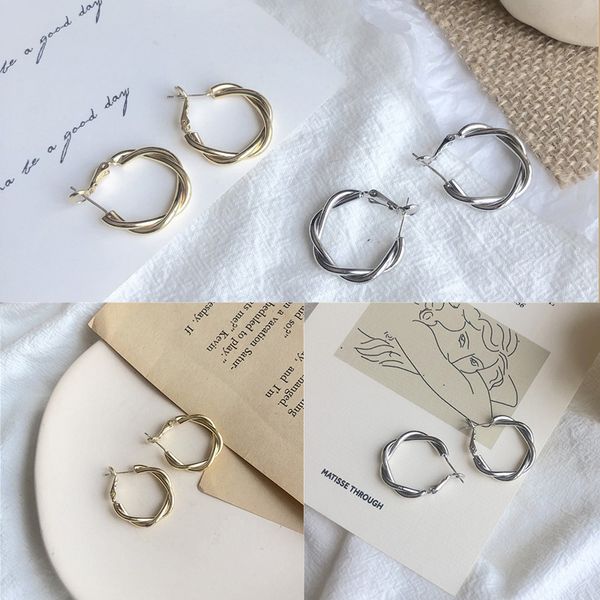 1 pair women korean vintage cross weave twisted ear hoop earring metal circle earring ear clip jewelry, Golden;silver
1 pair women korean vintage cross weave twisted ear hoop earring metal circle earring ear clip jewelry, Golden;silver