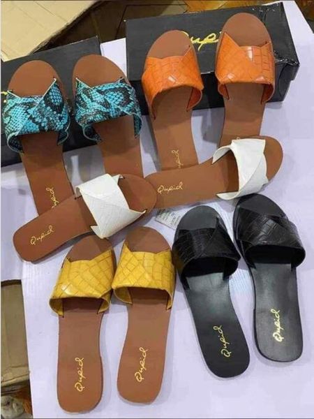 women summer slippers ladies cross leopard flat slip on round toe roman leisure slippers outdoor beach flip flops 37-41, Black
women summer slippers ladies cross leopard flat slip on round toe roman leisure slippers outdoor beach flip flops 37-41, Black