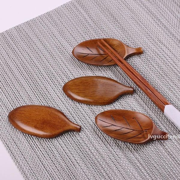 oval wooden leaf shape chopsticks rack tea scoops spoons holder home l restaurant kitchen supplies 8.3*4cm wx9-949
oval wooden leaf shape chopsticks rack tea scoops spoons holder home l restaurant kitchen supplies 8.3*4cm wx9-949