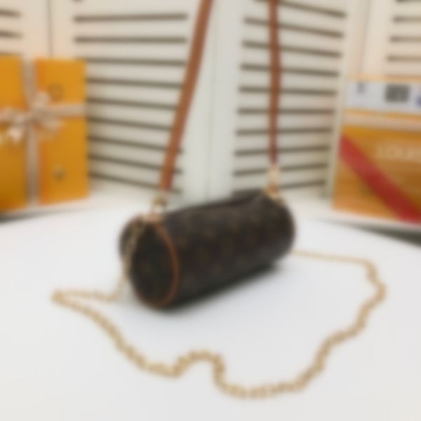 6005 leather classic fashion handbag card bag zero wallet men's and women's backpacks single shoulder bag 6005
6005 leather classic fashion handbag card bag zero wallet men's and women's backpacks single shoulder bag 6005