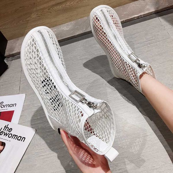 net red sandals women 2020 new korean fashion wild summer hollow short boots front zipper mesh boots tide, Black
net red sandals women 2020 new korean fashion wild summer hollow short boots front zipper mesh boots tide, Black