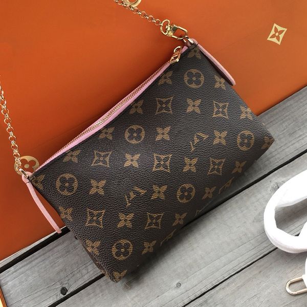 crossbody bags phone pocket cowhide fashion style shoulder bag women european and american party brown messenger bag size23cmx13cmx5cm type6
crossbody bags phone pocket cowhide fashion style shoulder bag women european and american party brown messenger bag size23cmx13cmx5cm type6