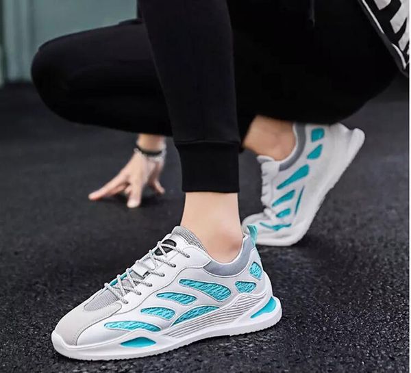 flat sneakers men shoes 2020 new trend sports men british style board shoes ins running zapatillas hombre basket femme
flat sneakers men shoes 2020 new trend sports men british style board shoes ins running zapatillas hombre basket femme