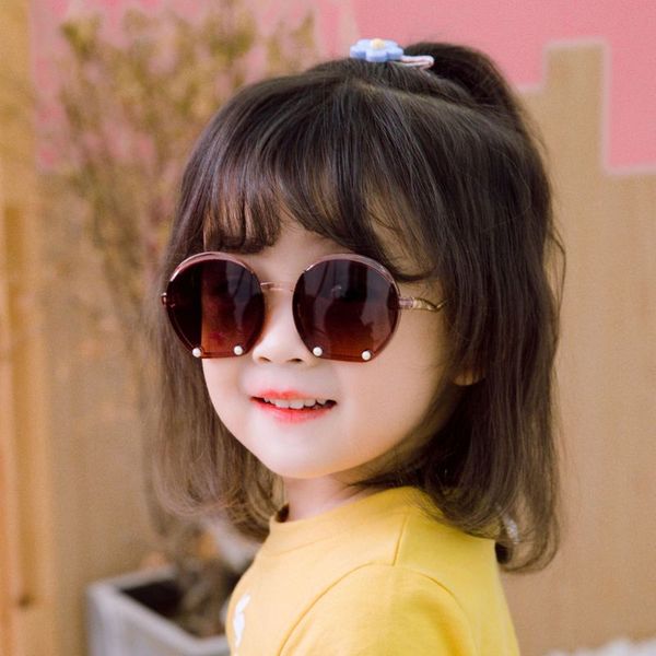 new ps of the girls personality sunglasses kids outing in spring and summer sun glasses boy sunglasses 2050, White;black
new ps of the girls personality sunglasses kids outing in spring and summer sun glasses boy sunglasses 2050, White;black