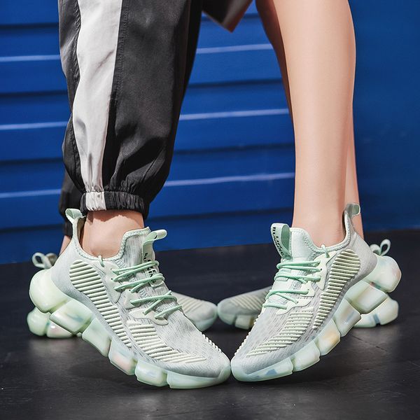 men casual shoes sneakers 2020 new fashion couple mesh men shoes non-slip lightweight large size outdoor lace-up flats, Black 
men casual shoes sneakers 2020 new fashion couple mesh men shoes non-slip lightweight large size outdoor lace-up flats, Black