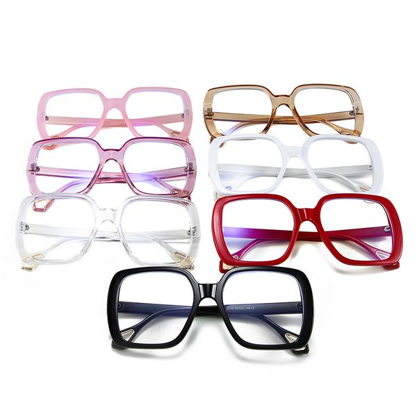 2020 women's designer candy frame anti-blue light goggles glasses clear sun glasses square computer uv 400 sunglasses des lunettes, White;black
2020 women's designer candy frame anti-blue light goggles glasses clear sun glasses square computer uv 400 sunglasses des lunettes, White;black
