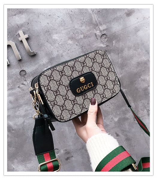 women's 2019 new fashion all-match wide strap camera personalized tiger head shoulder bag korean single shoulder messenger bag, White
women's 2019 new fashion all-match wide strap camera personalized tiger head shoulder bag korean single shoulder messenger bag, White