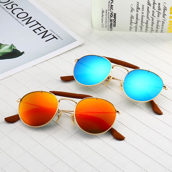 2020 new girl boy sunglasses kids beach supplies anti-uv glass lens glasses fashion shade too glasses 1807, White;black 
2020 new girl boy sunglasses kids beach supplies anti-uv glass lens glasses fashion shade too glasses 1807, White;black
