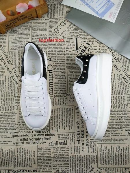 2019 men women rivets flat shoes genuine leather alexander mq white casual couple shoes sneakers size 35-46, Black;green
2019 men women rivets flat shoes genuine leather alexander mq white casual couple shoes sneakers size 35-46, Black;green