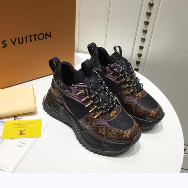 097 new designer luxury women's casual fashion shoes, women's outdoor casual shoes, high-quality materials, with original box, Black
097 new designer luxury women's casual fashion shoes, women's outdoor casual shoes, high-quality materials, with original box, Black