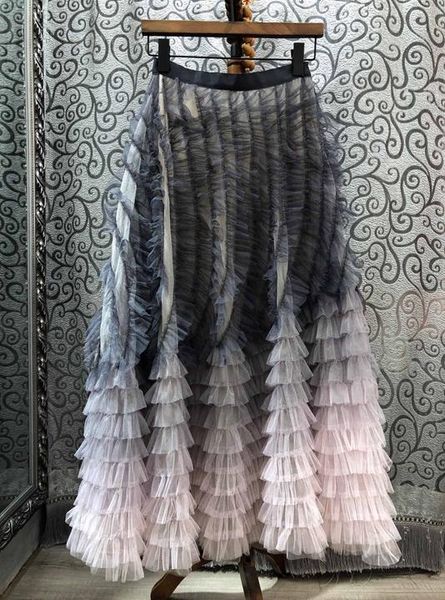 heavy industry women's 2020 new color gradient layer pleated mesh hem cake skirt, Black
heavy industry women's 2020 new color gradient layer pleated mesh hem cake skirt, Black