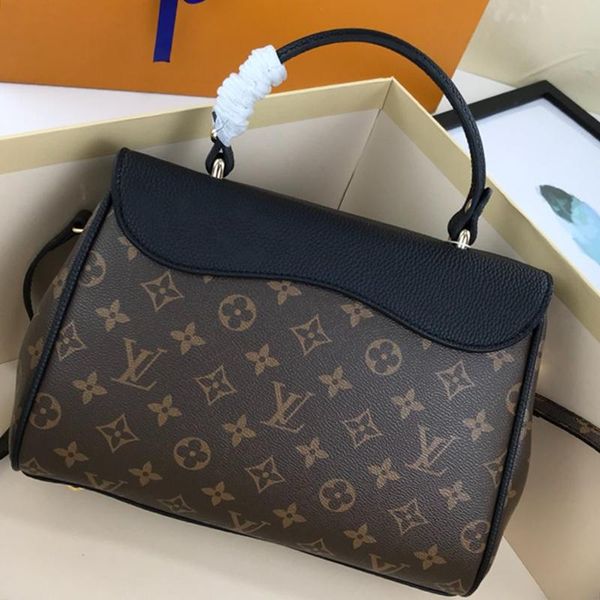 new arrival women luxury design type crossbody bags fast delivery leather ladies shoulder bags womens handle totes messenger bags
new arrival women luxury design type crossbody bags fast delivery leather ladies shoulder bags womens handle totes messenger bags