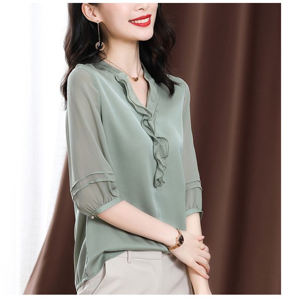 simulation silk shirt female 2020 summer short sleeve new fungus satin loose shirt new style, White
simulation silk shirt female 2020 summer short sleeve new fungus satin loose shirt new style, White