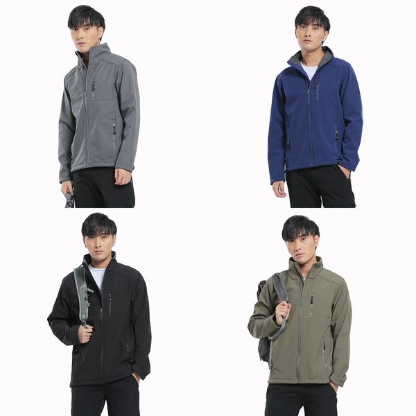 2019 new soft shell clothing outdoor mountaineering warm sportswear sportswear jacket warm and waterproof, Blue;black
2019 new soft shell clothing outdoor mountaineering warm sportswear sportswear jacket warm and waterproof, Blue;black