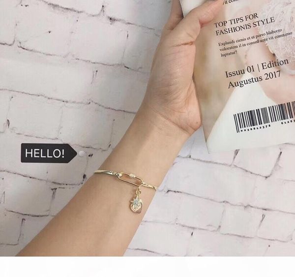 women's bracelet 2019 silver set with 18k gold european and american fashion big trend strawberry type character braceletby, Black
women's bracelet 2019 silver set with 18k gold european and american fashion big trend strawberry type character braceletby, Black