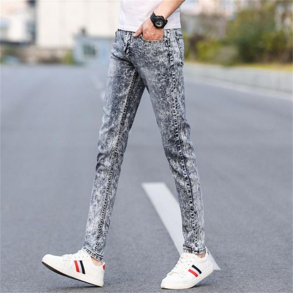 2020 new men's mid-waist light snowflake foot jeans fashionable wild youth pencil cow pants, Blue
2020 new men's mid-waist light snowflake foot jeans fashionable wild youth pencil cow pants, Blue
