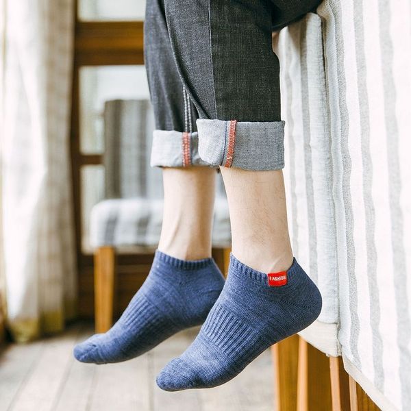 men's towel cotton sweat-absorbing outdoor sports towel outdoor sports socks zhuji socks socks, Black
men's towel cotton sweat-absorbing outdoor sports towel outdoor sports socks zhuji socks socks, Black