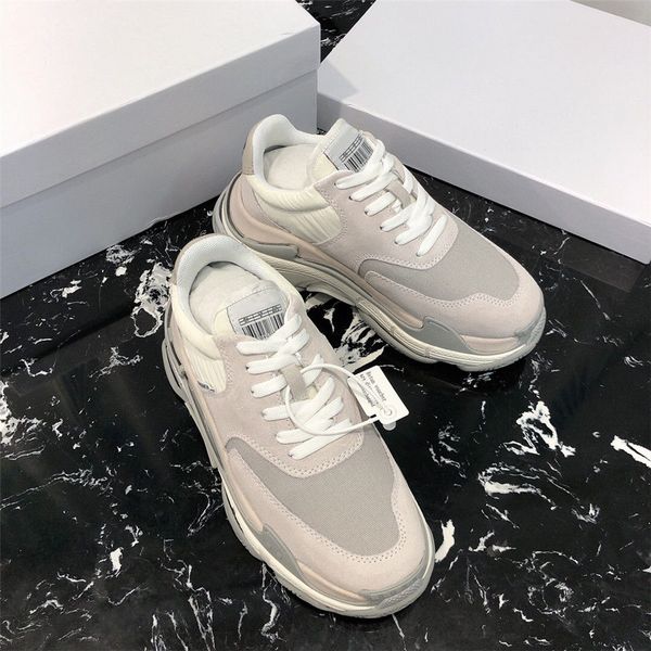 size 35-45 with box 2019 multi luxury triple s designer sneaker combination soles boots womens runner shoes sports casual shoe
size 35-45 with box 2019 multi luxury triple s designer sneaker combination soles boots womens runner shoes sports casual shoe