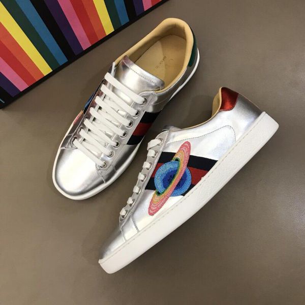 2019y new summer low-cut lace white shoes fashion tide shoes casual sports shoes original box packaging 38-44, Black
2019y new summer low-cut lace white shoes fashion tide shoes casual sports shoes original box packaging 38-44, Black