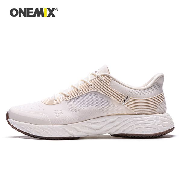 onemix мужчины кроссовки high-tech демпфирующих кроссовки дышащая сетка marathon женская спортивная обувь открытый легкой пробежки
onemix мужчины кроссовки high-tech демпфирующих кроссовки дышащая сетка marathon женская спортивная обувь открытый легкой пробежки