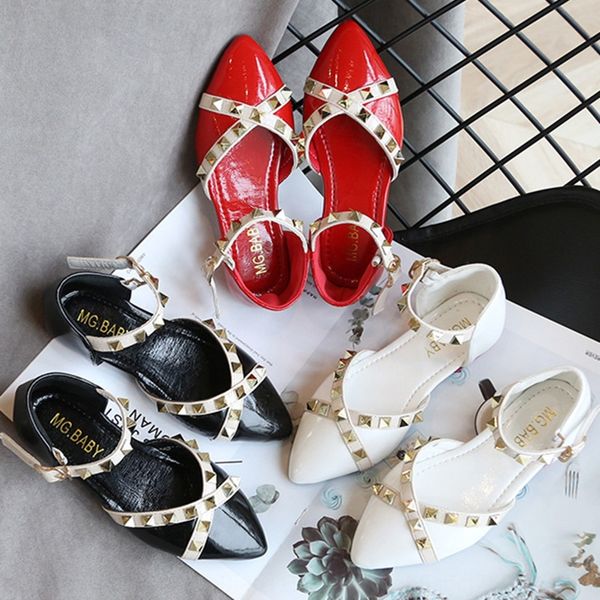 zehbt children's 2020 new princess korean style girls' shoes medium and large children's willow nails sandals and sandals rom, Black;red
zehbt children's 2020 new princess korean style girls' shoes medium and large children's willow nails sandals and sandals rom, Black;red