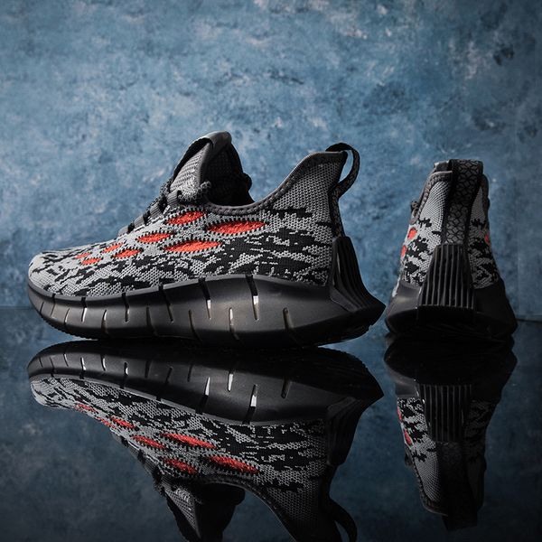 men low-summer sneakers reflective running shoes male flexible high street footwear plus size outdoor jogging night zapatos
men low-summer sneakers reflective running shoes male flexible high street footwear plus size outdoor jogging night zapatos