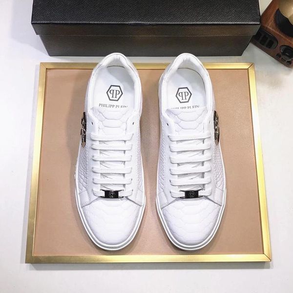 men 's shoes sale 2020 fashion logo sports luxury outdoor walking comfortable lace -up breathable fashion sneakers flats platforms sho
men 's shoes sale 2020 fashion logo sports luxury outdoor walking comfortable lace -up breathable fashion sneakers flats platforms sho