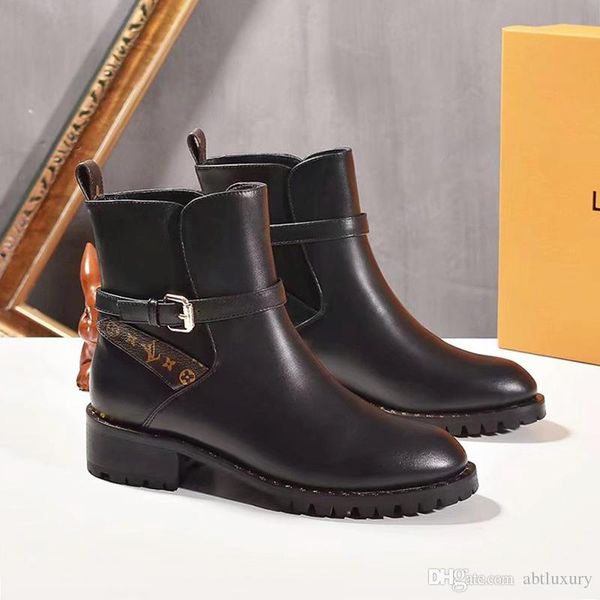 winter leather martin fashion boots with box discovery ankle boot bottes femmes luxury design womens shoes fashion type leather big size, Black
winter leather martin fashion boots with box discovery ankle boot bottes femmes luxury design womens shoes fashion type leather big size, Black
