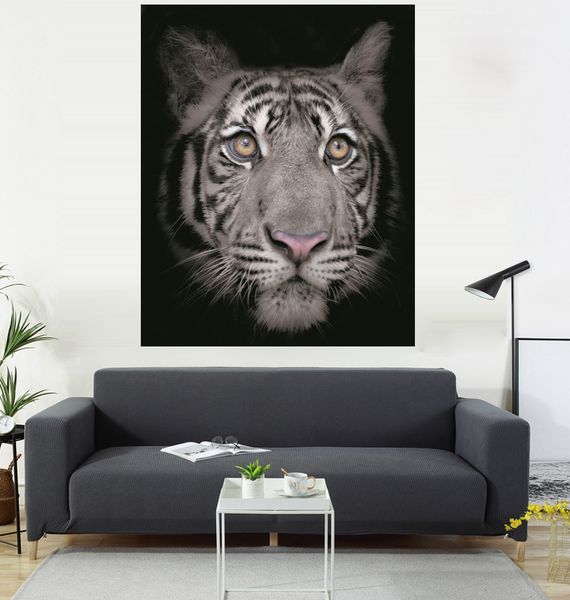 black background tiger head hanging painting, interior decoration painting, 600d4 buttons, 100 * 150cm
black background tiger head hanging painting, interior decoration painting, 600d4 buttons, 100 * 150cm