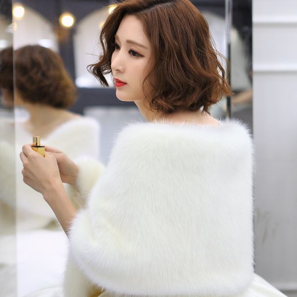 new one-character seasonal imitation fox fur warm cloak shawl with bride wedding fur wedding dress shawl cheongsam cloak warm, Blue;gray
new one-character seasonal imitation fox fur warm cloak shawl with bride wedding fur wedding dress shawl cheongsam cloak warm, Blue;gray