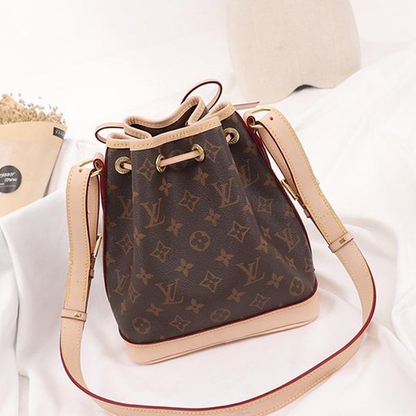 vintage women bags luxury designer shoulder bags women leather bucket bag handbag drawstring shoulder bag bucket crossbody bag sac d �
vintage women bags luxury designer shoulder bags women leather bucket bag handbag drawstring shoulder bag bucket crossbody bag sac d �