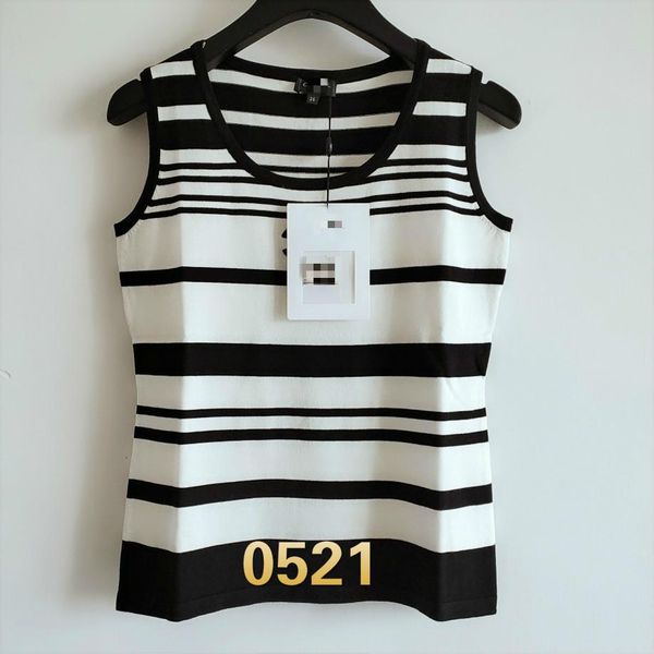 2020 round neck t-shirt ladies new korean fashion high-end hyperbolic fabric short-sleeved women 026, White
2020 round neck t-shirt ladies new korean fashion high-end hyperbolic fabric short-sleeved women 026, White