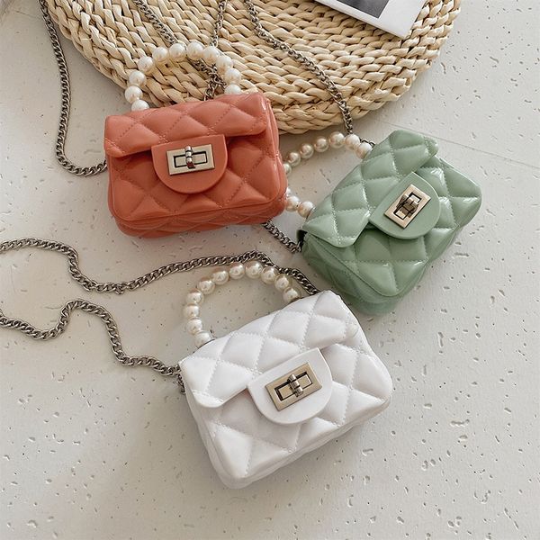 2020 new korean fashion small fragrance all-match grid pearl diamond diamond chain transparent jelly bag pearl messenger bag
2020 new korean fashion small fragrance all-match grid pearl diamond diamond chain transparent jelly bag pearl messenger bag