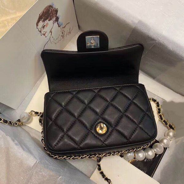 spring/summerdnew pearl bag sheepskin material is more expensive girl heart full of details to the most incisive beauty
spring/summerdnew pearl bag sheepskin material is more expensive girl heart full of details to the most incisive beauty