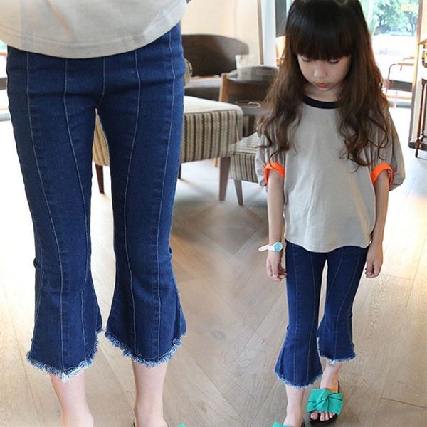 clothing 2019 new girls' denim capri pants washed woolen horn denim pants children's leisure and jeans children's wear jeans, Blue
clothing 2019 new girls' denim capri pants washed woolen horn denim pants children's leisure and jeans children's wear jeans, Blue