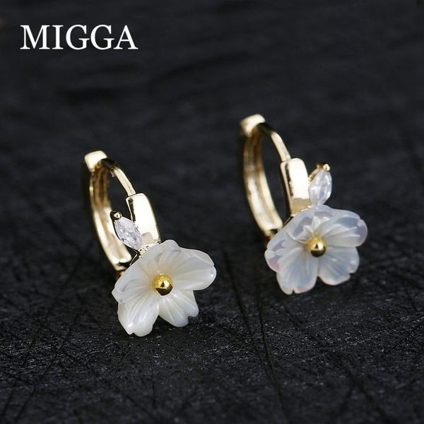 migga delicate small flower hoop earrings gold color natural shell ear ring circle women earrings jewelry, Golden;silver
migga delicate small flower hoop earrings gold color natural shell ear ring circle women earrings jewelry, Golden;silver