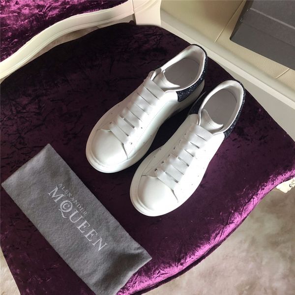2020 latest fashion, famous brand casual shoes, famous brand design, oversized sneakers, fashionable, comfortable and beautiful, copy321
2020 latest fashion, famous brand casual shoes, famous brand design, oversized sneakers, fashionable, comfortable and beautiful, copy321